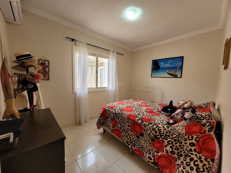 EXCELENTE CASA COM PISCINA: 14ª foto da galeria de imagens do imóvel