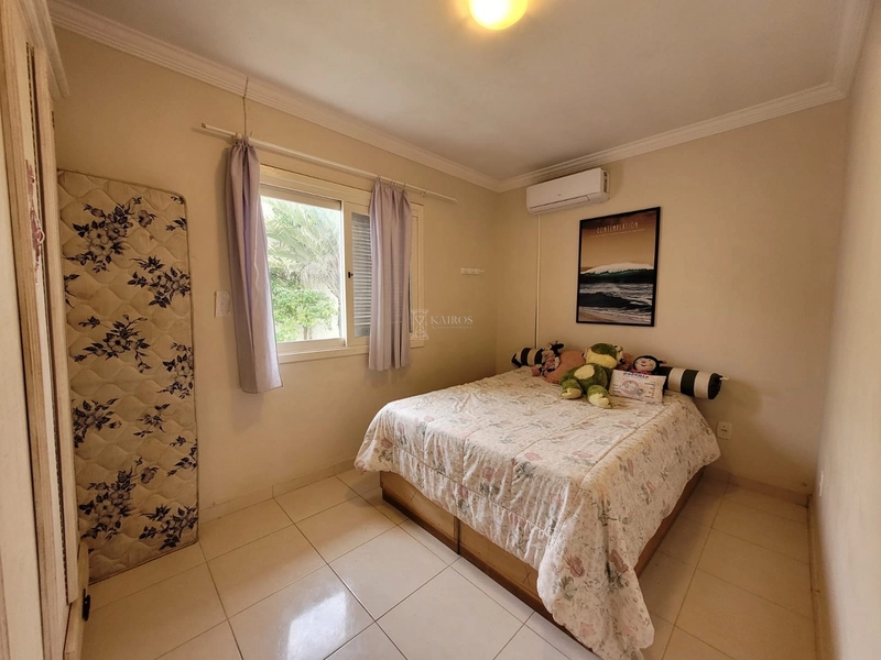 EXCELENTE CASA COM PISCINA: 13ª foto da galeria de imagens do imóvel