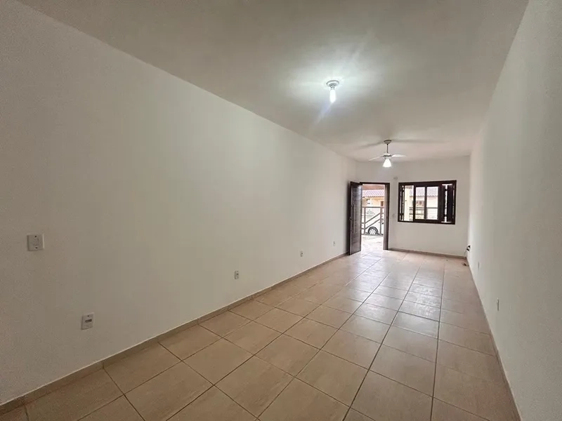 EXCELENTE CASA DE PRAIA: 3ª foto da galeria de imagens do imóvel