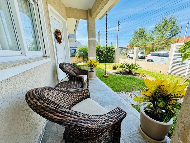 EXCELENTE CASA COM PISCINA: 3ª foto da galeria de imagens do imóvel