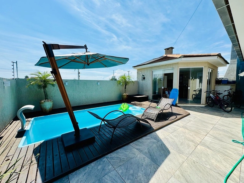 EXCELENTE CASA COM PISCINA: 16ª foto da galeria de imagens do imóvel