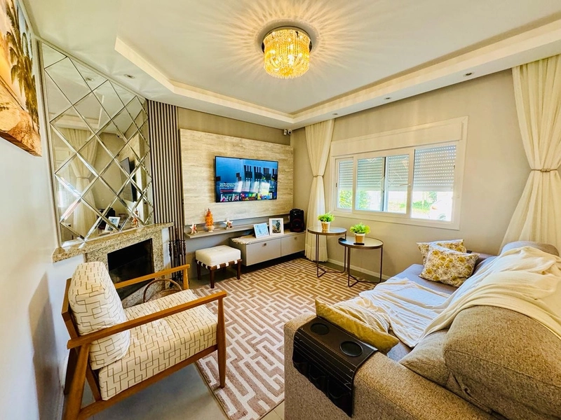 EXCELENTE CASA COM PISCINA: 4ª foto da galeria de imagens do imóvel