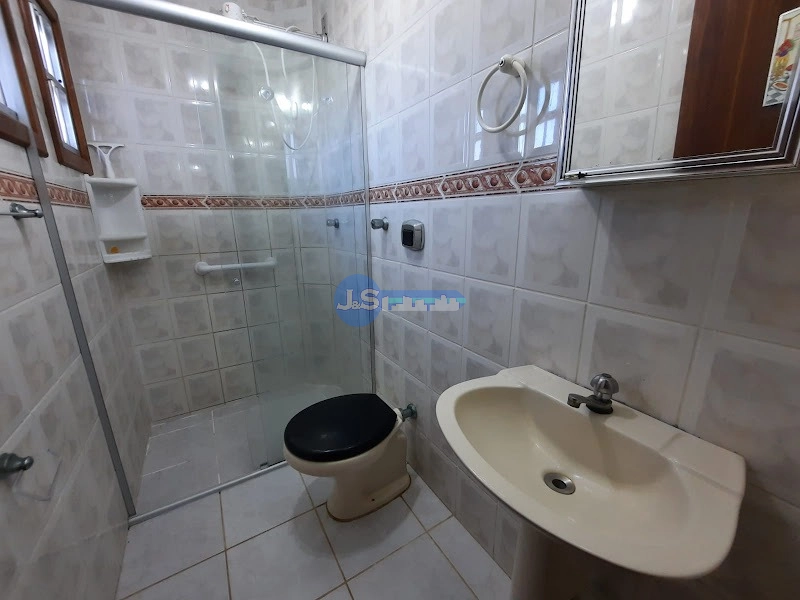 EXCELENTE CASA PRÓXIMA AO MAR: 13ª foto da galeria de imagens do imóvel