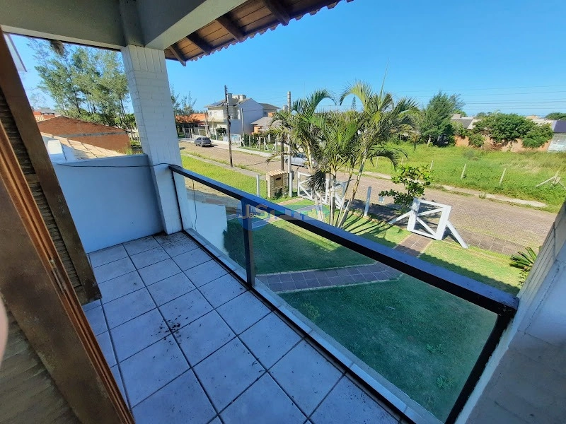 EXCELENTE CASA PRÓXIMA AO MAR: 18ª foto da galeria de imagens do imóvel