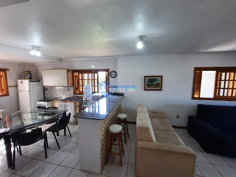EXCELENTE CASA PRÓXIMA AO MAR: 10ª foto da galeria de imagens do imóvel