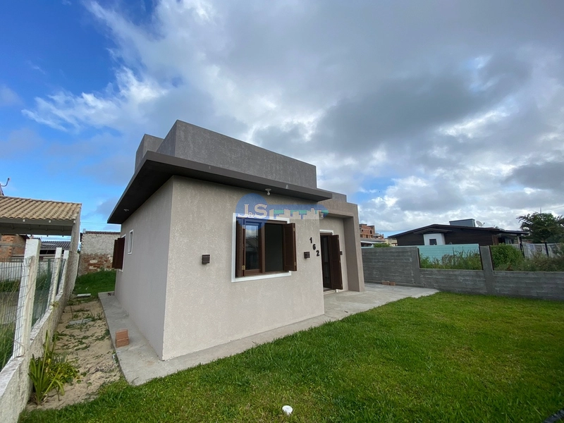 Casa em Capão da Canoa: 1ª foto da galeria de imagens do imóvel