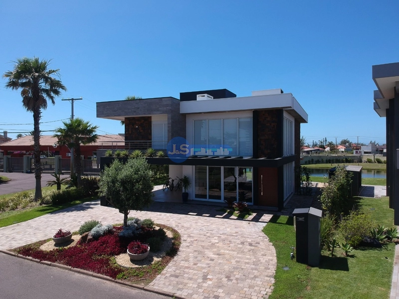 EXCELENTE CASA EM CONDOMÍNIO FECHADO: 4ª foto da galeria de imagens do imóvel