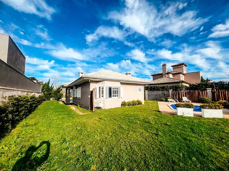 CASA DE PRAIA COM PISCINA: 31ª foto da galeria de imagens do imóvel