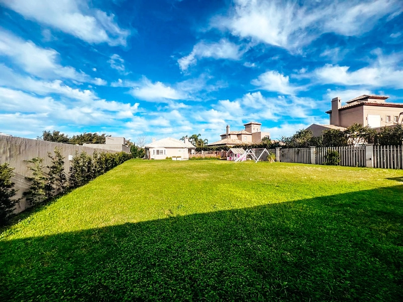 CASA DE PRAIA COM PISCINA: 39ª foto da galeria de imagens do imóvel