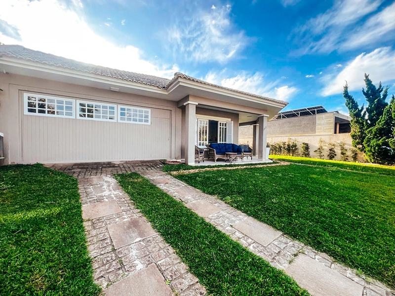 CASA DE PRAIA COM PISCINA: 5ª foto da galeria de imagens do imóvel