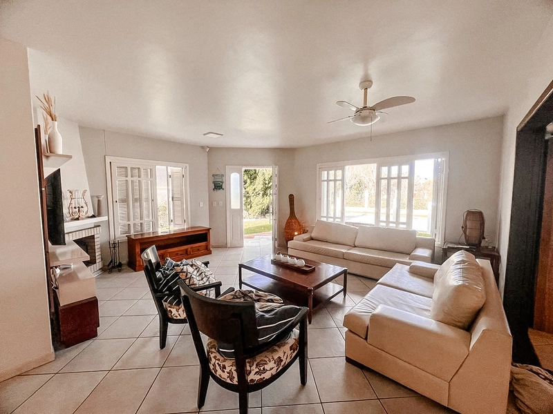 CASA DE PRAIA COM PISCINA: 37ª foto da galeria de imagens do imóvel