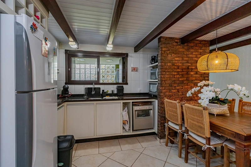 EXCELENTE CASA DE PRAIA: 10ª foto da galeria de imagens do imóvel