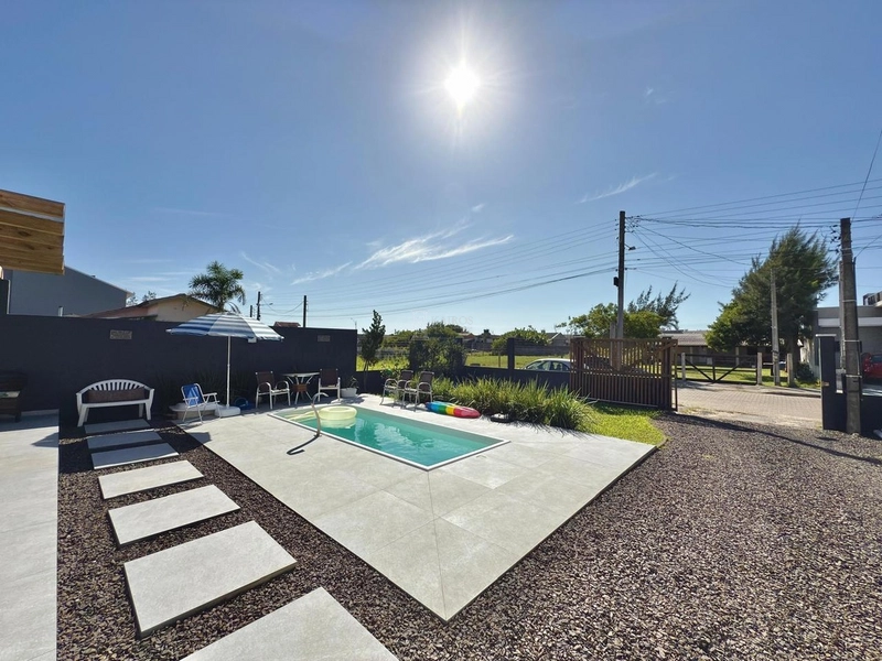 CASA DE PRAIA COM PISCINA: 20ª foto da galeria de imagens do imóvel