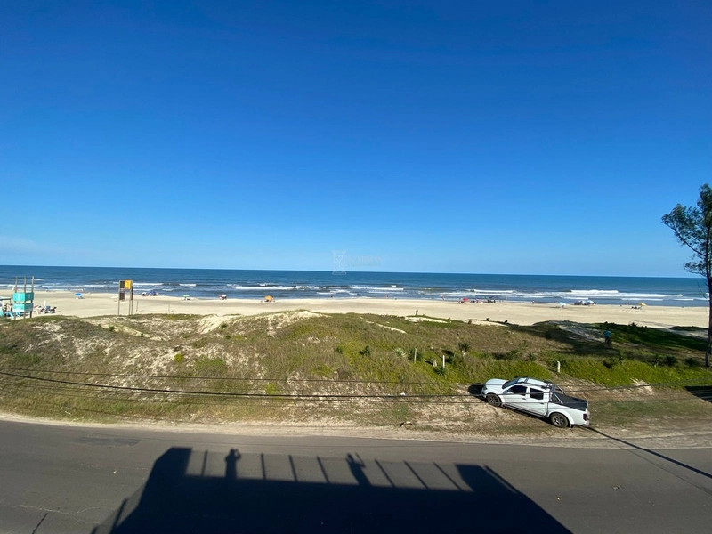 APARTAMENTO BEIRA MAR: 2ª foto da galeria de imagens do imóvel