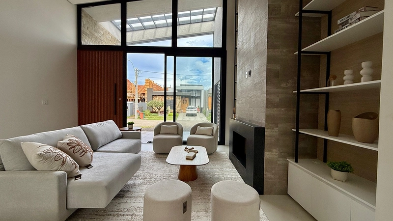 EXCELENTE CASA ALTO PADRÃO EM CONDOMÍNIO: 4ª foto da galeria de imagens do imóvel