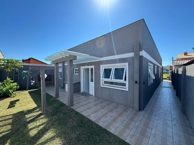 EXCELENTE CASA DE PRAIA UMA QUADRA DO MAR: 21ª foto da galeria de imagens do imóvel