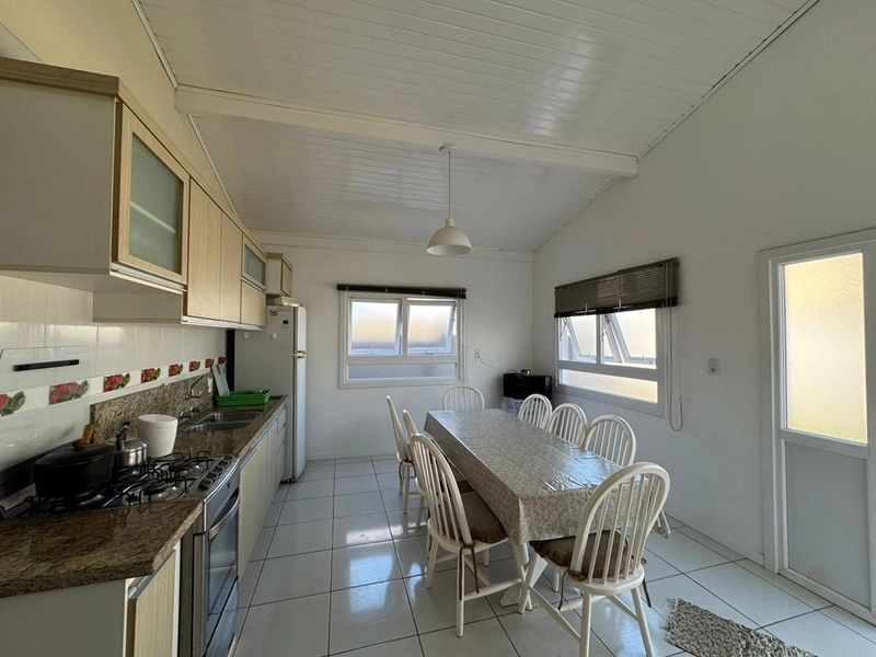 EXCELENTE CASA DE PRAIA UMA QUADRA DO MAR: 17ª foto da galeria de imagens do imóvel