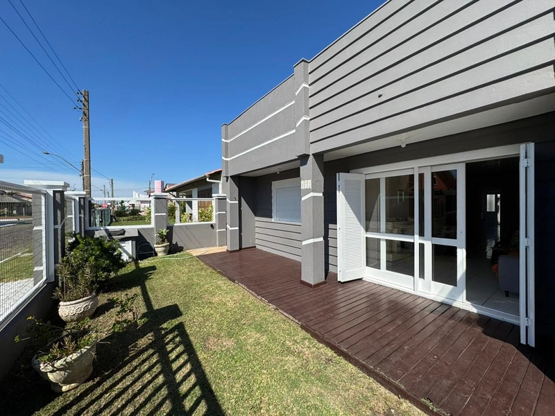 EXCELENTE CASA DE PRAIA UMA QUADRA DO MAR: 15ª foto da galeria de imagens do imóvel