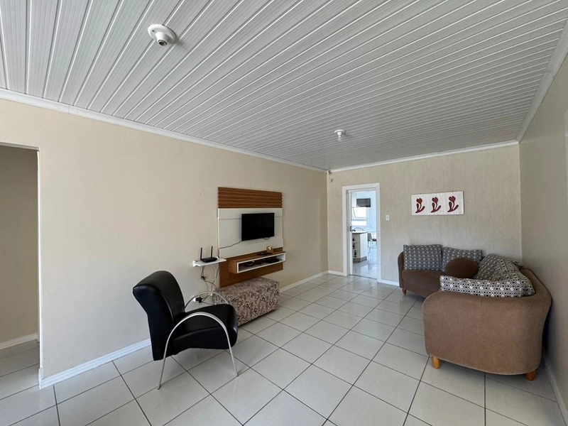 EXCELENTE CASA DE PRAIA UMA QUADRA DO MAR: 18ª foto da galeria de imagens do imóvel