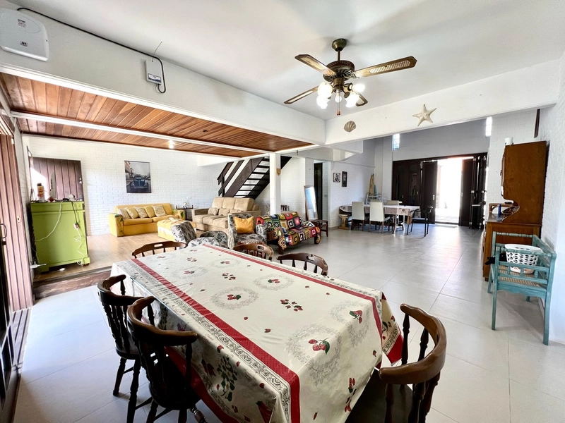 Excelente Casa de Praia Próxima ao Mar: 8ª foto da galeria de imagens do imóvel