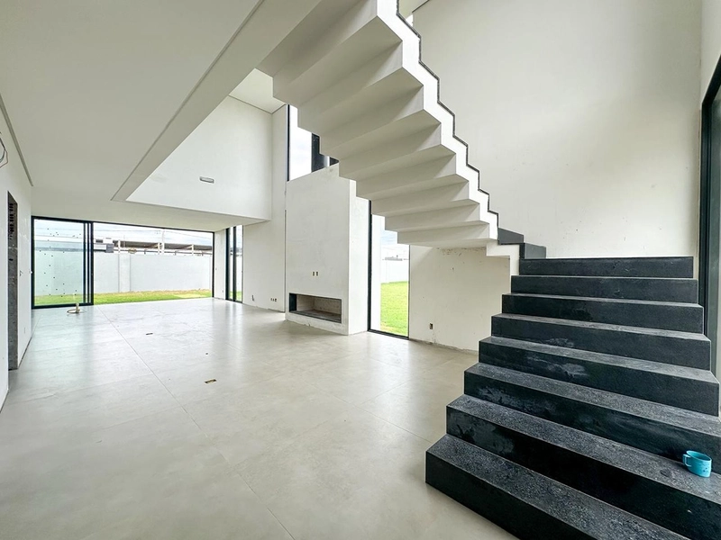 EXCELENTE CASA ALTO PADRÃO EM CONDOMÍNIO: 6ª foto da galeria de imagens do imóvel