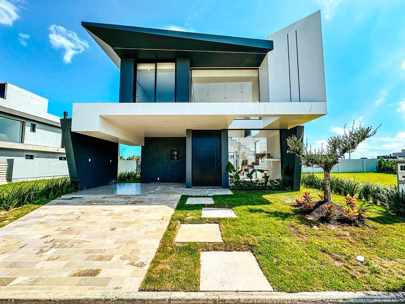 EXCELENTE CASA ALTO PADRÃO EM CONDOMÍNIO: 3ª foto da galeria de imagens do imóvel