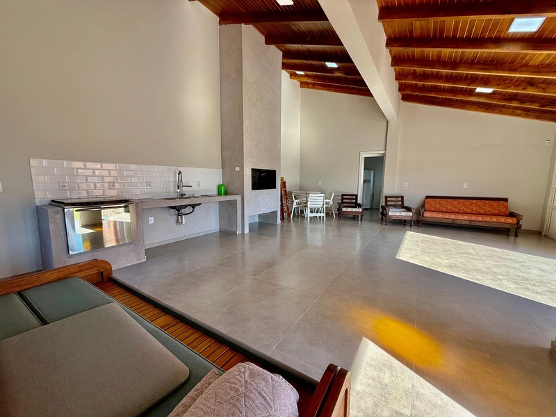 Casa em Rainha do Mar: 9ª foto da galeria de imagens do imóvel