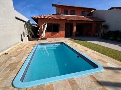 EXCELENTE CASA DE PRAIA COM PISCINA PERTINHO DO MAR: 2ª foto da galeria de imagens do imóvel