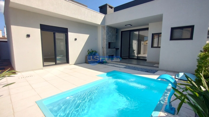 EXCELENTE CASA DE PRAIA PRÓXIMA AO MAR: 5ª foto da galeria de imagens do imóvel