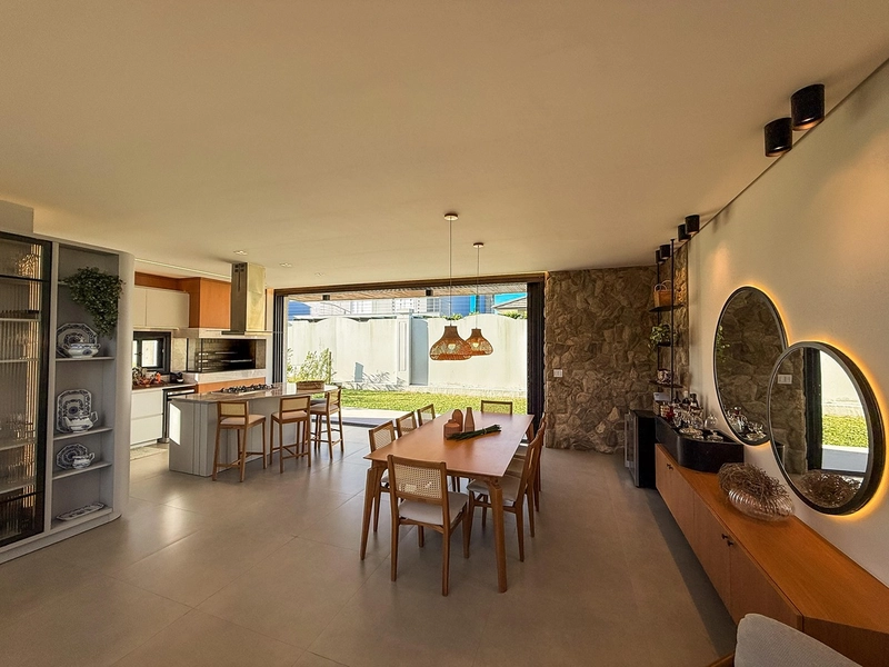 EXCELENTE CASA ALTO PADRÃO EM CONDOMÍNIO FECHADO: 7ª foto da galeria de imagens do imóvel