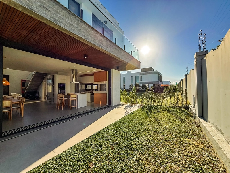 EXCELENTE CASA ALTO PADRÃO EM CONDOMÍNIO FECHADO: 11ª foto da galeria de imagens do imóvel