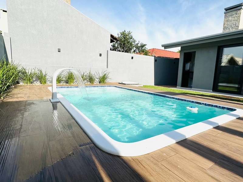 EXCELENTE CASA DE PRAIA EM LAJE COM PISCINA: 49ª foto da galeria de imagens do imóvel