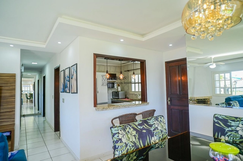EXCELENTE CASA COM PISCINA : 34ª foto da galeria de imagens do imóvel