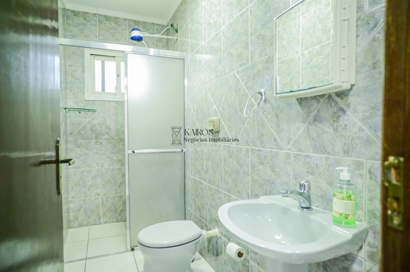 EXCELENTE CASA COM PISCINA : 42ª foto da galeria de imagens do imóvel