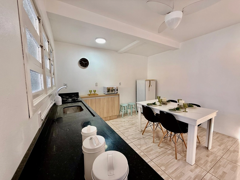 EXCELENTE CASA DE PRAIA PRÓXIMA AO MAR COM PISCINA: 25ª foto da galeria de imagens do imóvel