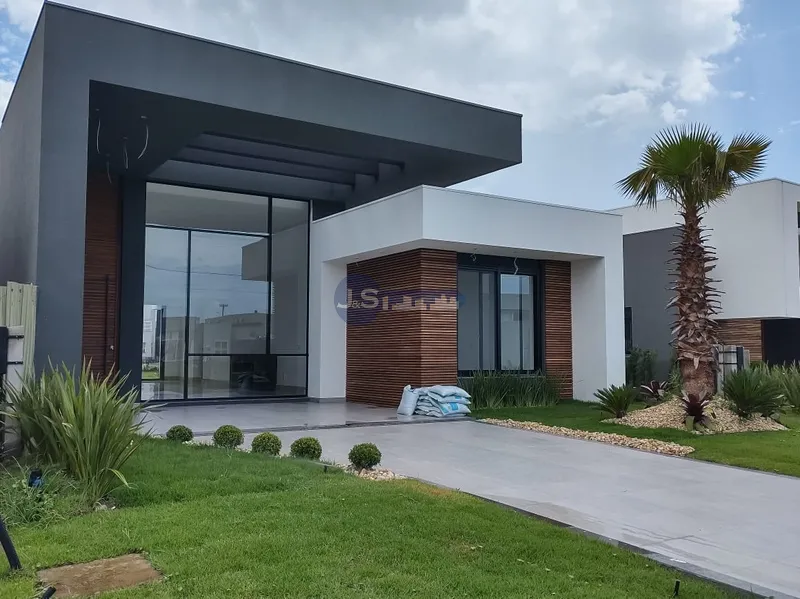 MAGNÍFICA CASA CEM CONDOMINIO COM FUNDO PARA O LAGO: 1ª foto da galeria de imagens do imóvel