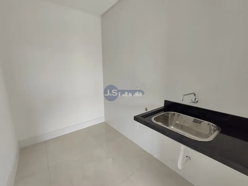 MAGNÍFICA CASA CEM CONDOMINIO COM FUNDO PARA O LAGO: 11ª foto da galeria de imagens do imóvel