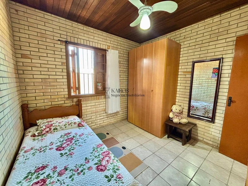 EXCELENTE CASA DE PRAIA PRÓXIMA AO MAR COM PISCINA: 17ª foto da galeria de imagens do imóvel
