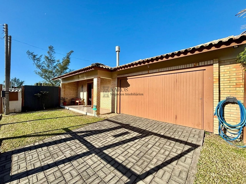 EXCELENTE CASA DE PRAIA PRÓXIMA AO MAR COM PISCINA: 31ª foto da galeria de imagens do imóvel