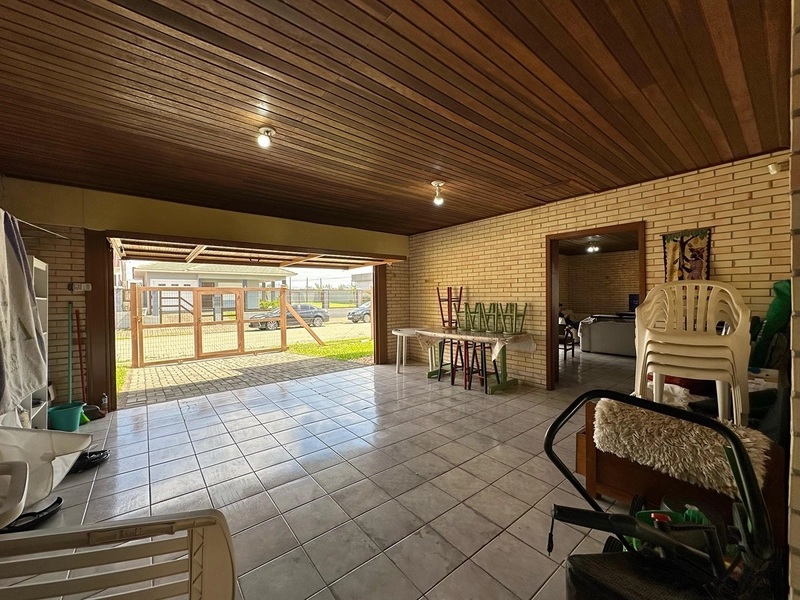 EXCELENTE CASA DE PRAIA PRÓXIMA AO MAR COM PISCINA: 24ª foto da galeria de imagens do imóvel