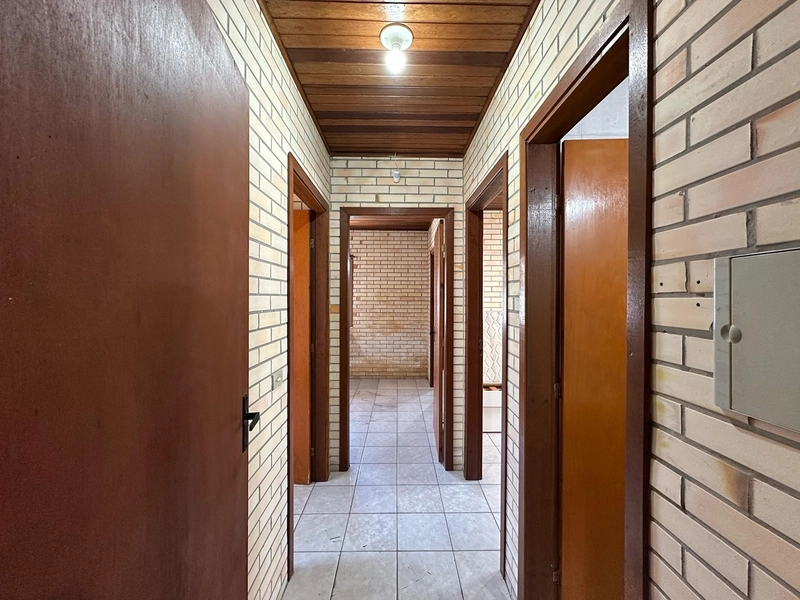 EXCELENTE CASA DE PRAIA PRÓXIMA AO MAR COM PISCINA: 16ª foto da galeria de imagens do imóvel