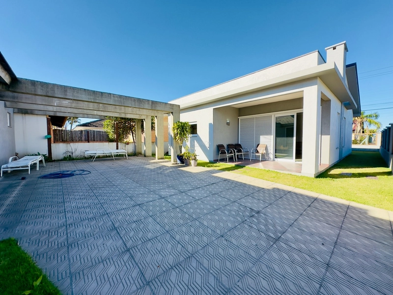 ECELENTE CASA DE PRAIA EM LAJE: 28ª foto da galeria de imagens do imóvel