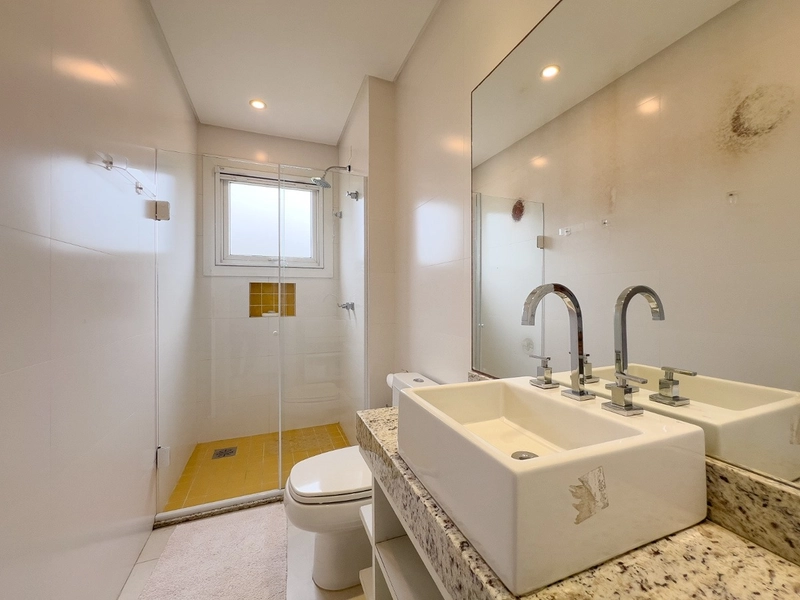 EXCELENTE CASA ALTO PADRÃO COM PISCINA : 23ª foto da galeria de imagens do imóvel