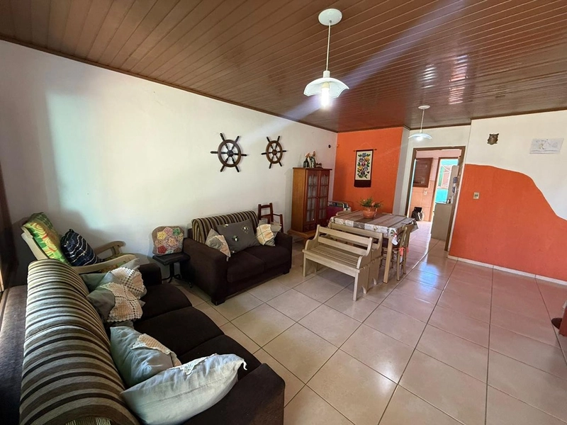 CASA PERTINHO DO MAR : 4ª foto da galeria de imagens do imóvel