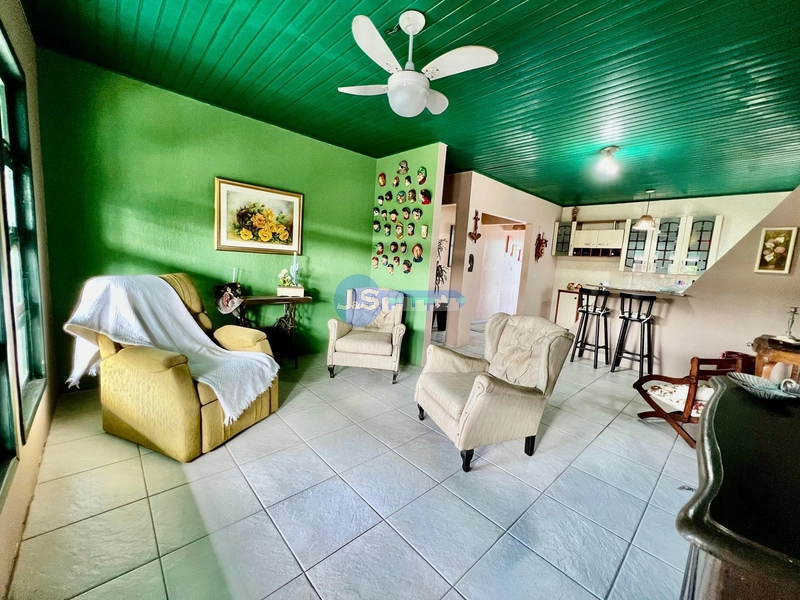 Casa em Atlântida Sul: 30ª foto da galeria de imagens do imóvel