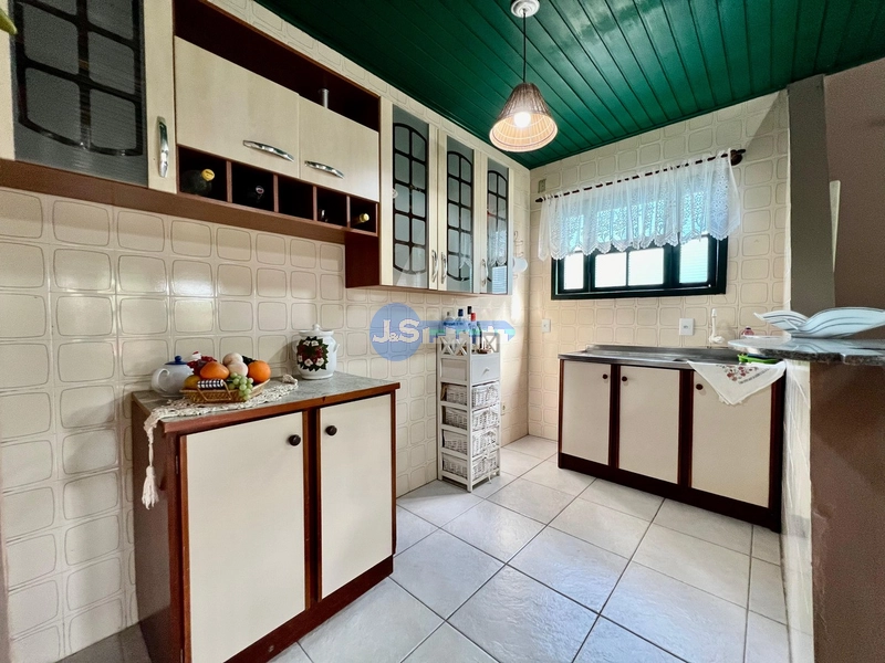 Casa em Atlântida Sul: 33ª foto da galeria de imagens do imóvel