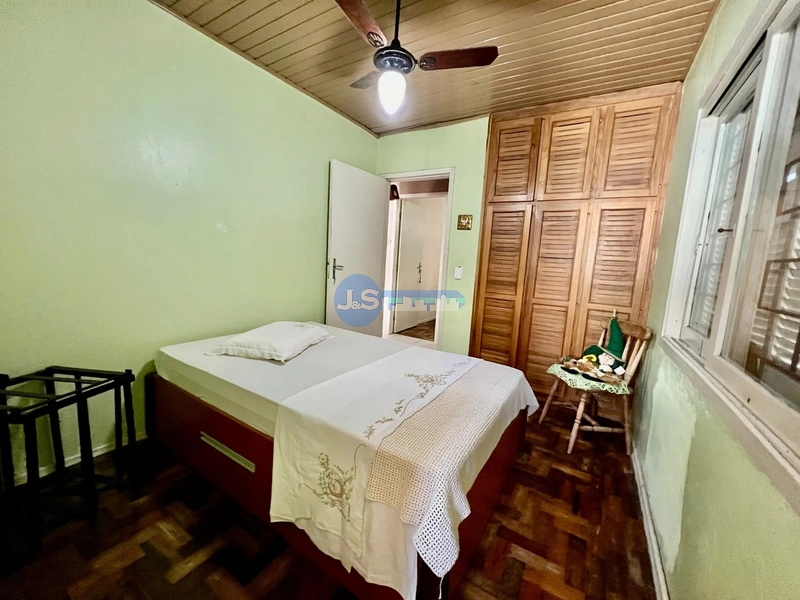 Casa em Atlântida Sul: 5ª foto da galeria de imagens do imóvel