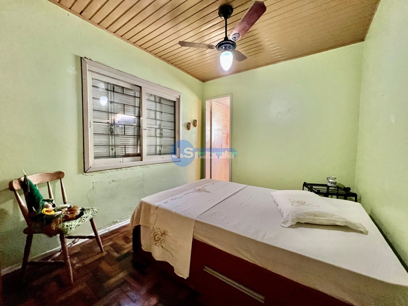 Casa em Atlântida Sul: 3ª foto da galeria de imagens do imóvel