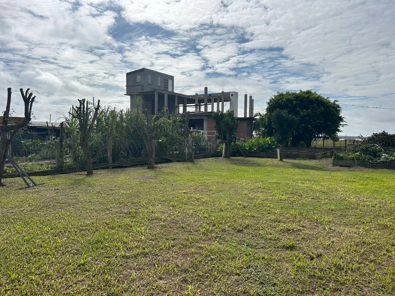 SITIO COM LAGOA: 6ª foto da galeria de imagens do imóvel