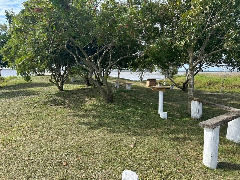 SITIO COM LAGOA: 20ª foto da galeria de imagens do imóvel